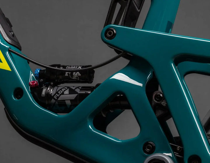Santa Cruz Hightower 4 C Bike - R-Kit - Santa Cruz -3ride.com