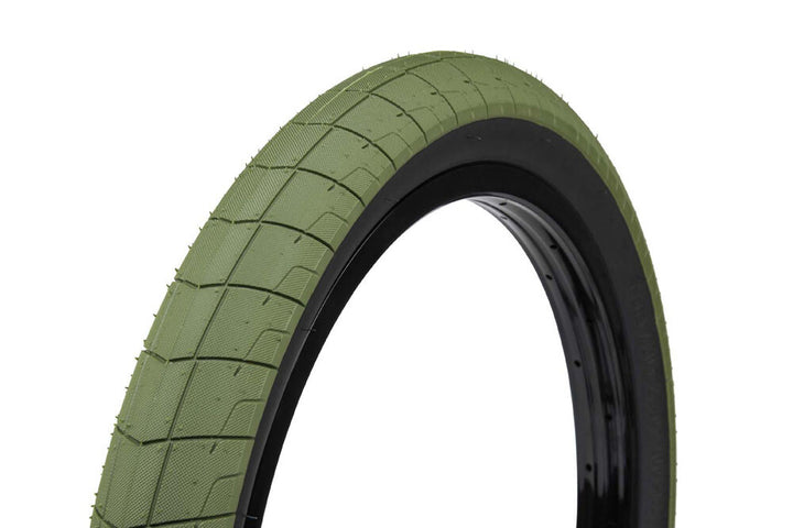 Eclat Fireball Tire