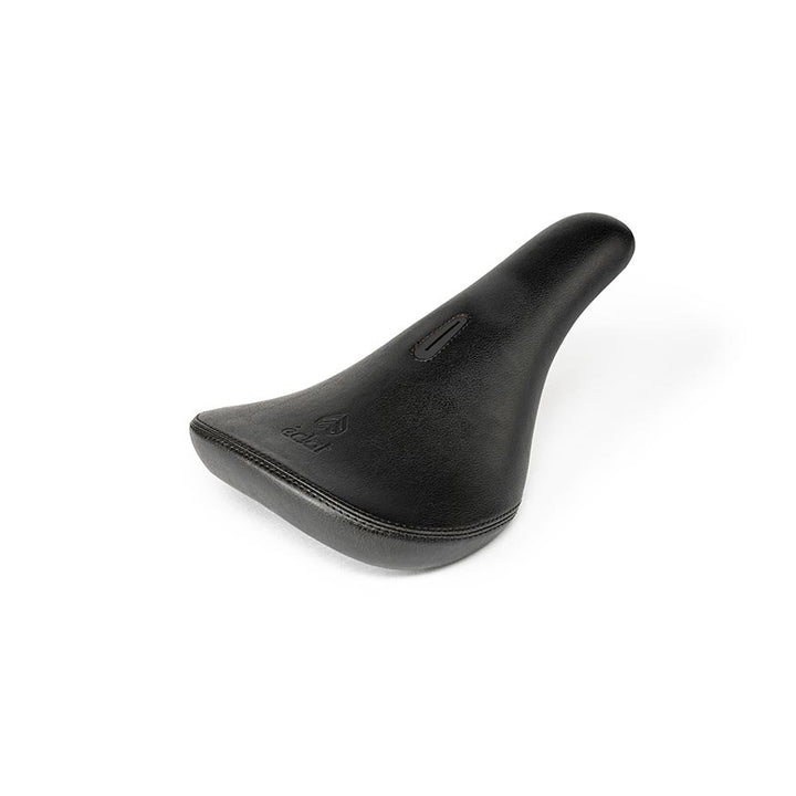 Eclat, Exile Pivotal, Saddle, Slim, Black, 275g