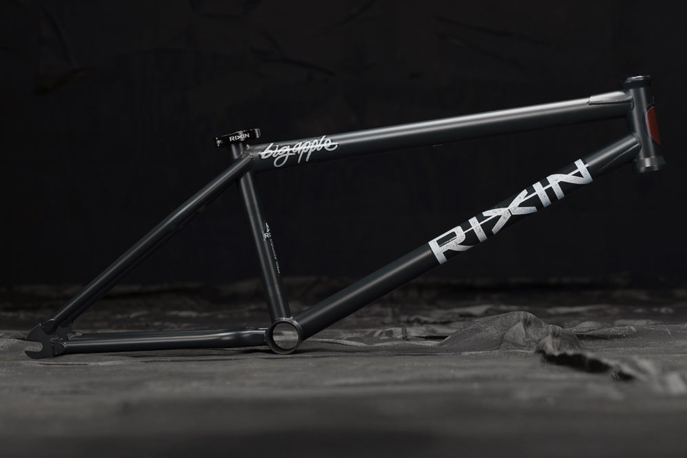 Rixin Billy Perry Big Apple Frame