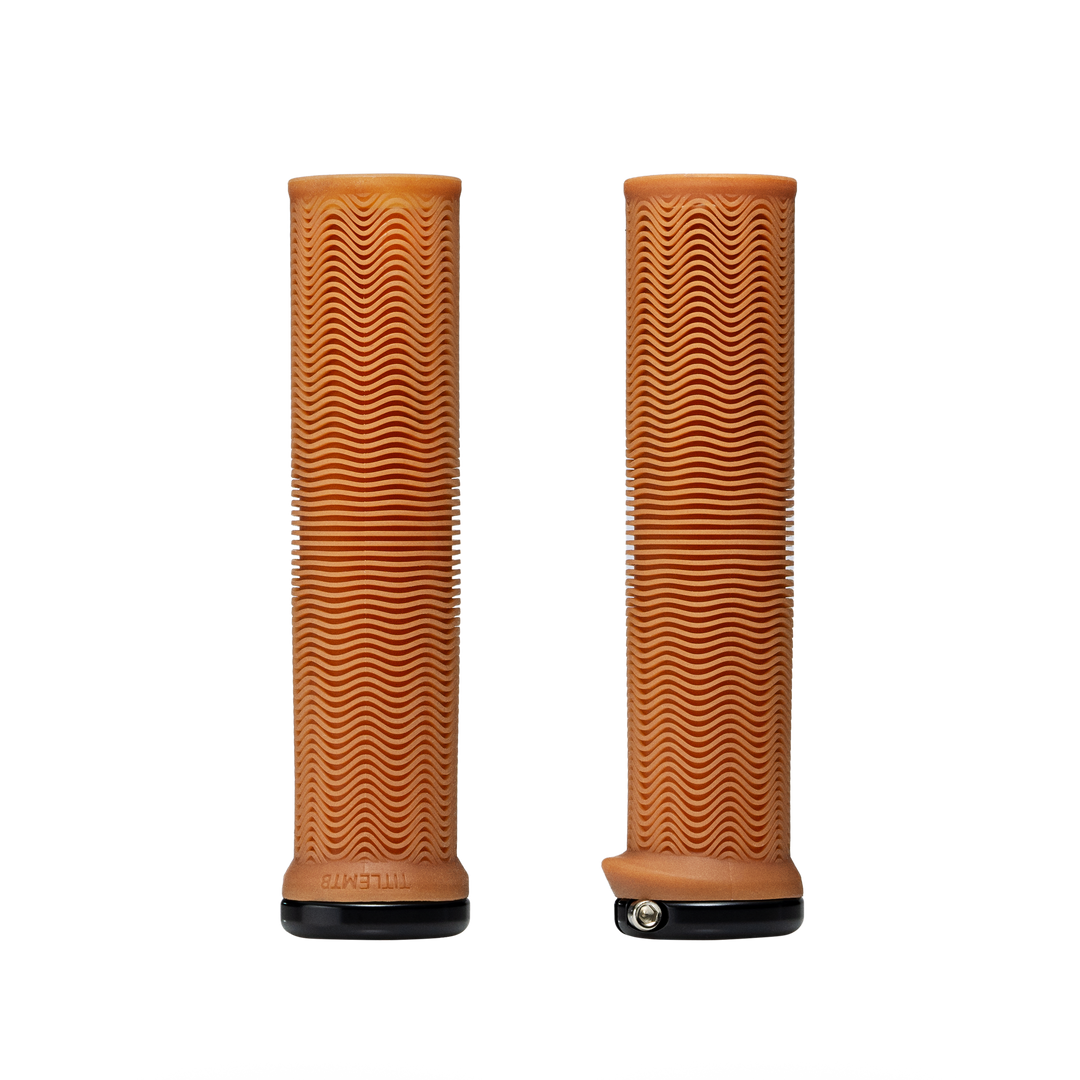 Title LO1 Grips