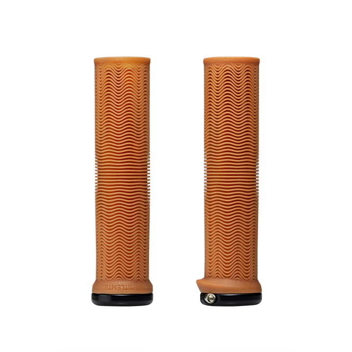 Title LO1 Grips