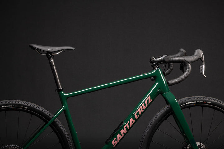 Santa Cruz Stigmata 4 CC Gravel Bike - APEX