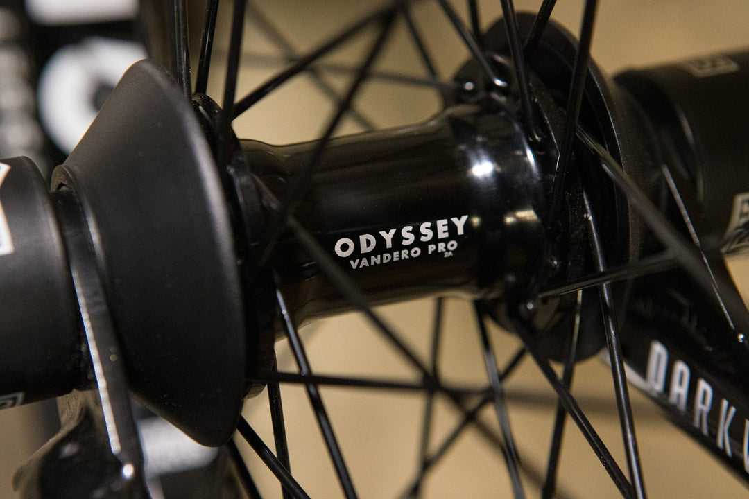 Sunday Darkwave Authentic Bike 2027