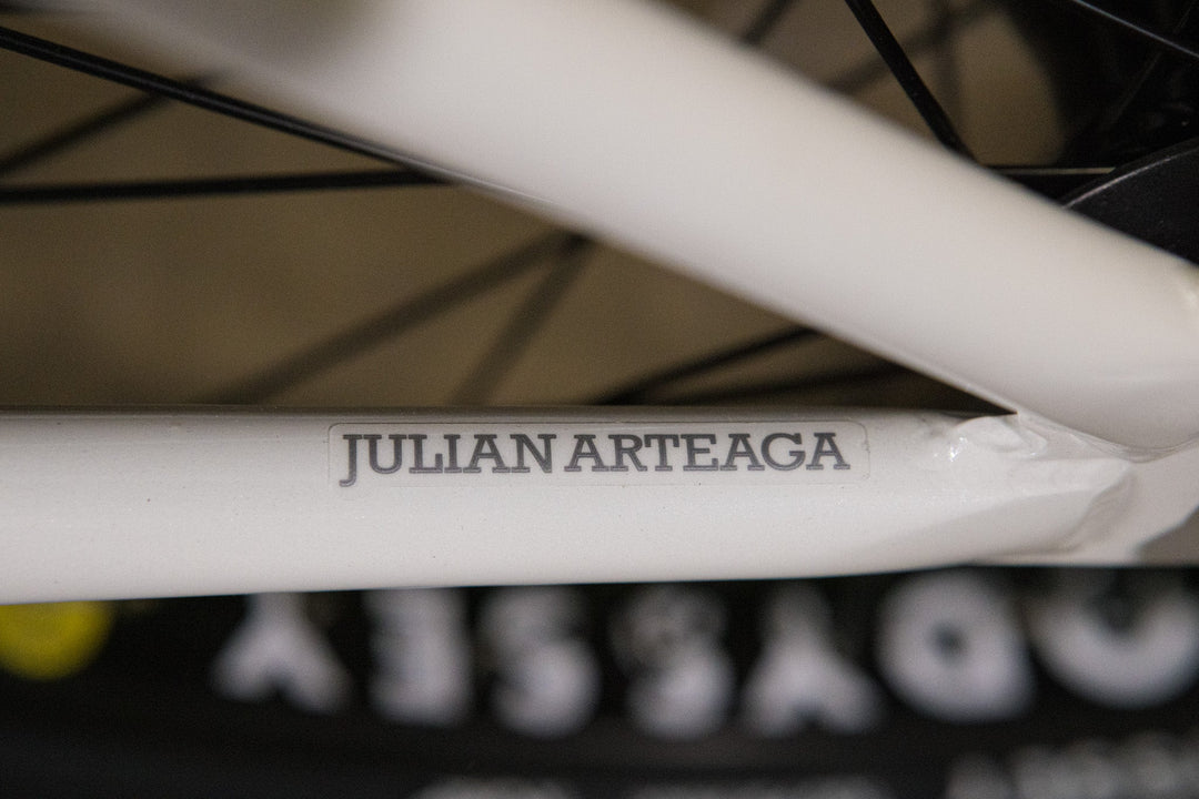 Sunday EX Bike - Julian Arteaga - 2027