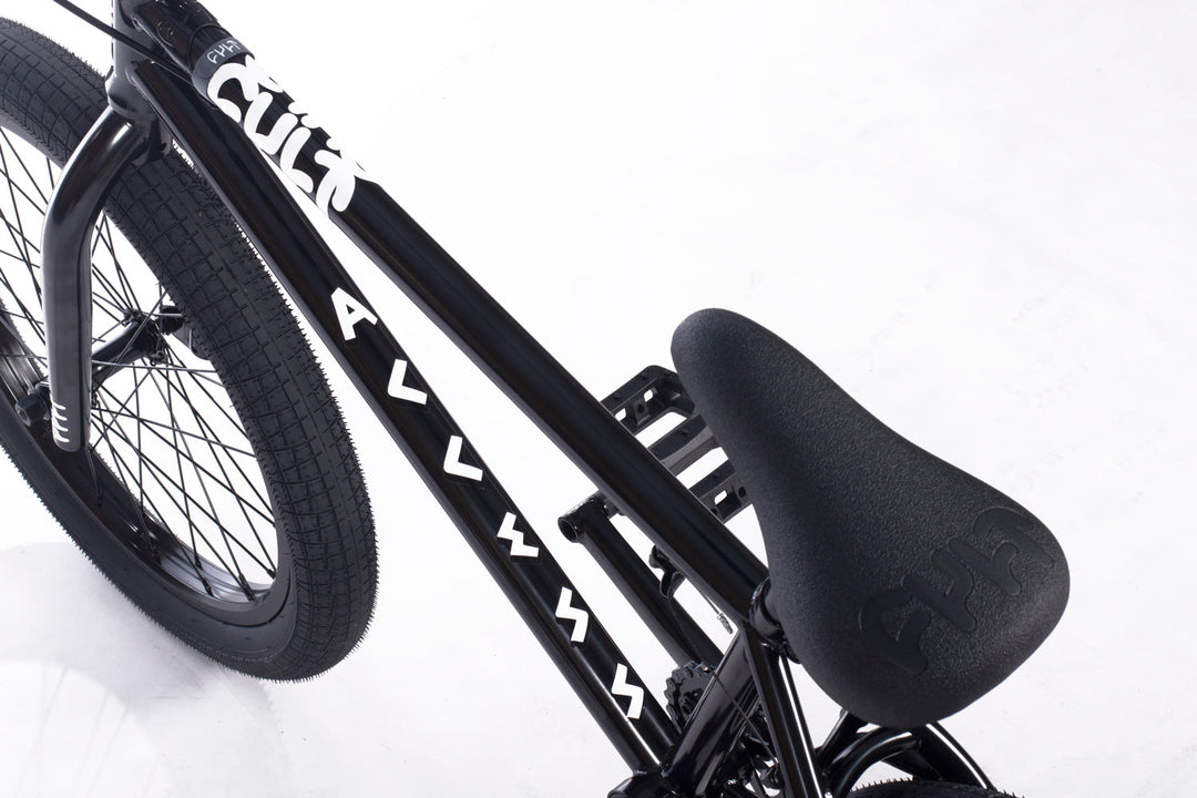 Cult Access Bike 2026