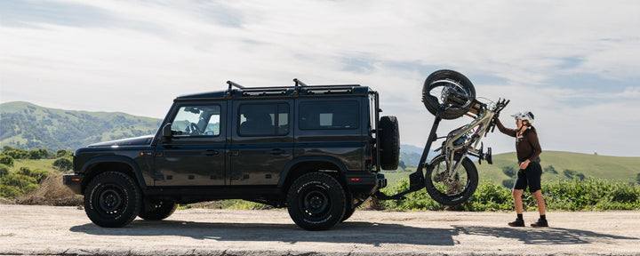 Thule Revert Vertical Hitch Rack