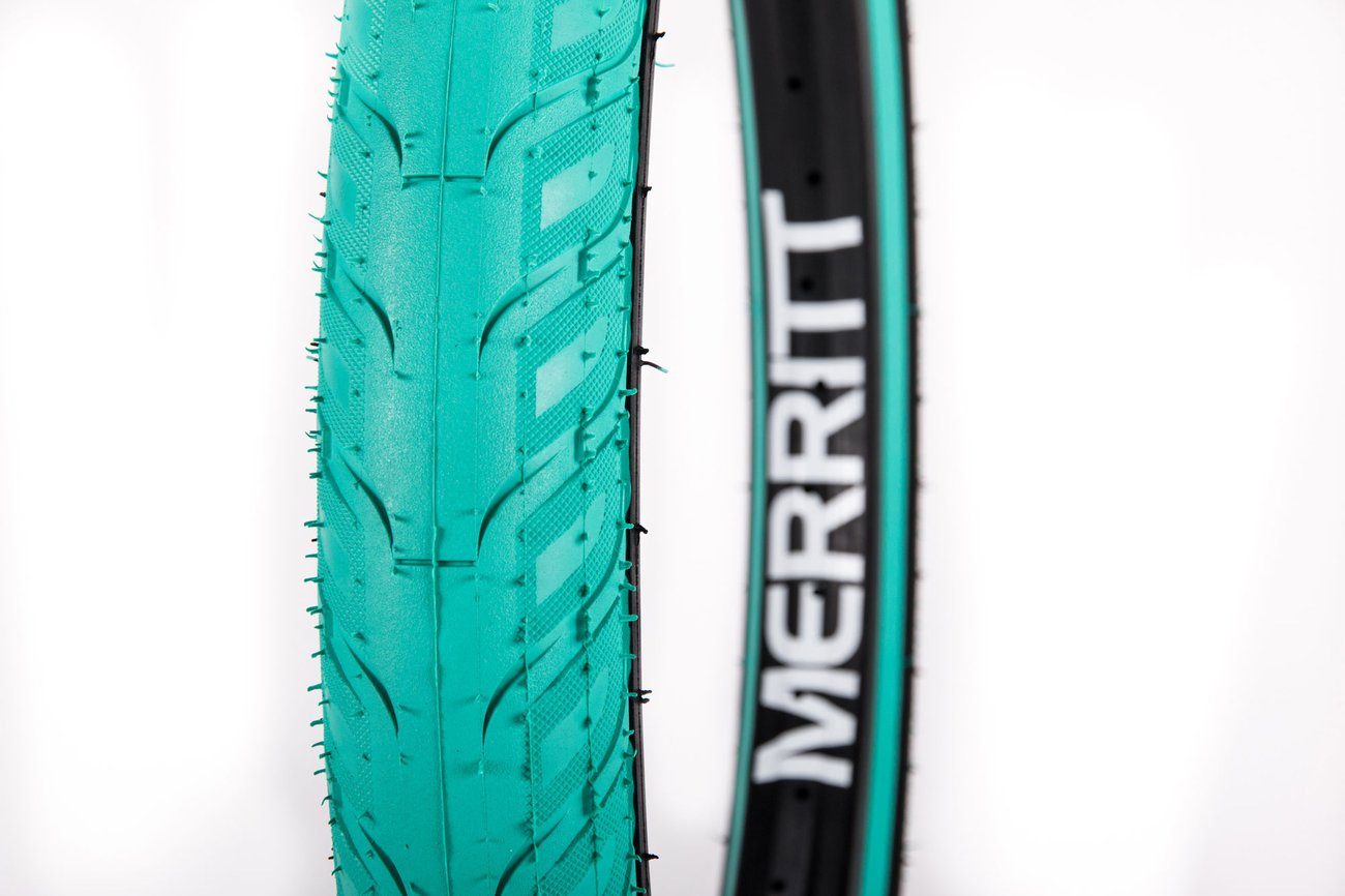 Merritt Option Tire | 3ride.com